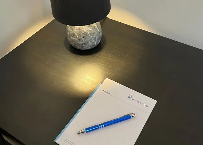 Modern Und Ruhig, Mit Garage & Ps4, Nahe Messe, Rue Und Uniklinik, Voll Ausgestattete Kueche, Bad Mit Dusche Und Badewanne Lejlighed *